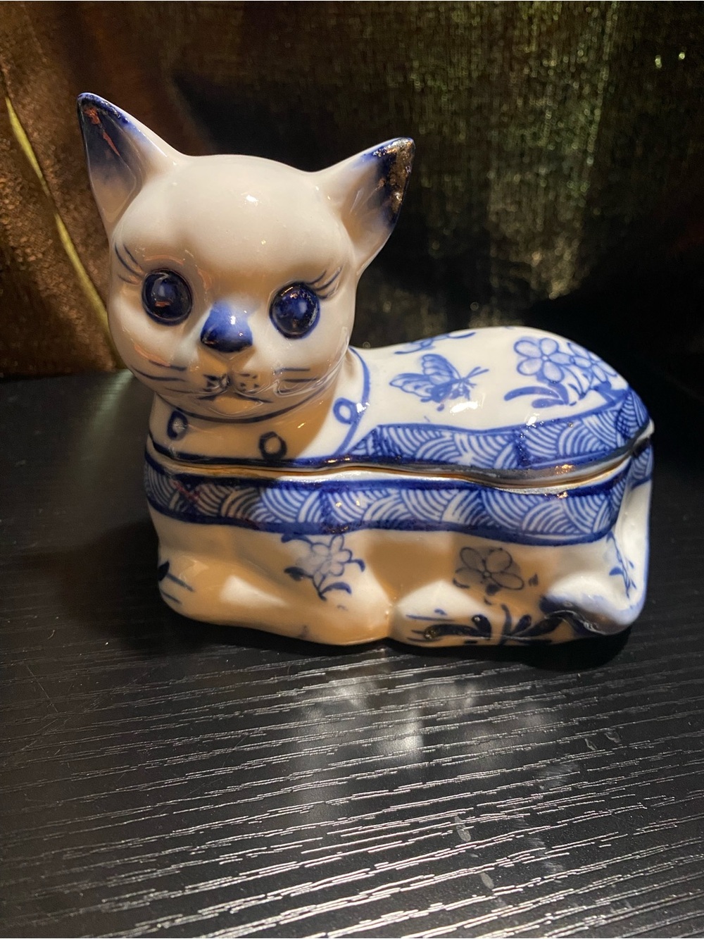 Vintage Blue & White Ceramic Cat Trinket Box